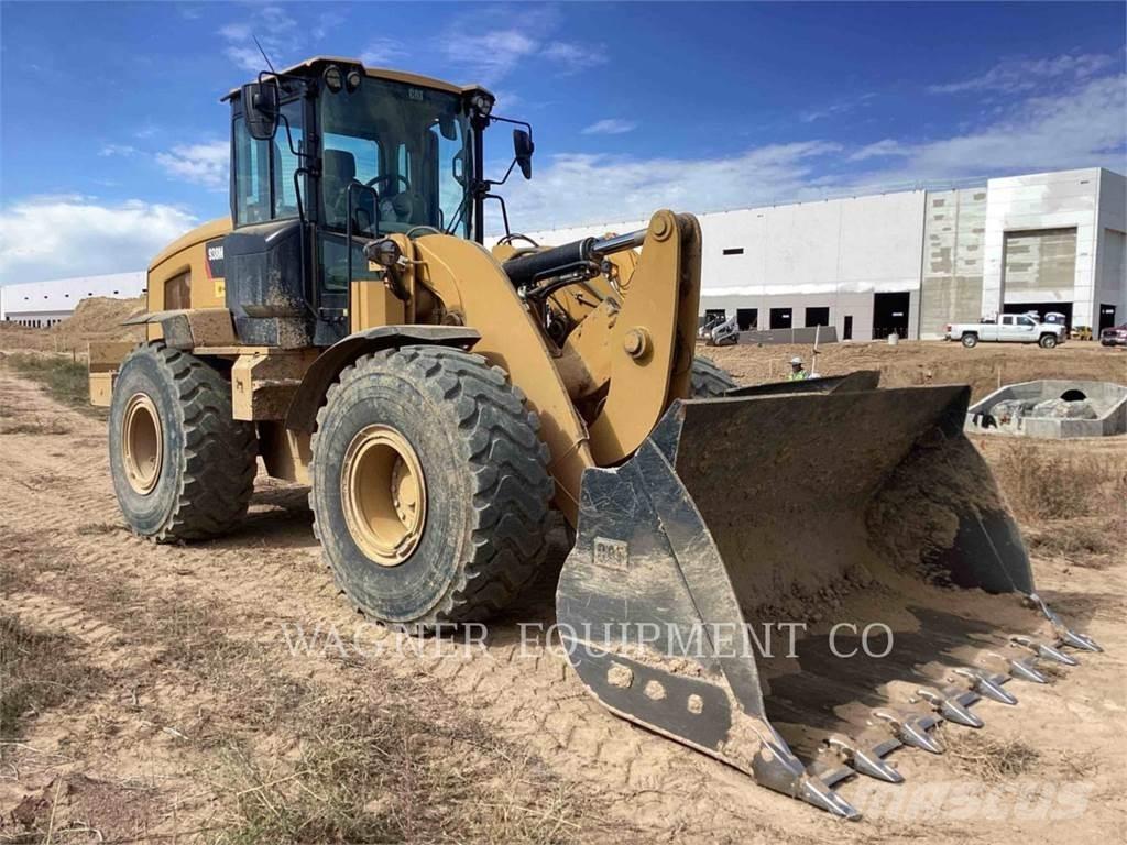 CAT 938M Carregadeiras de rodas