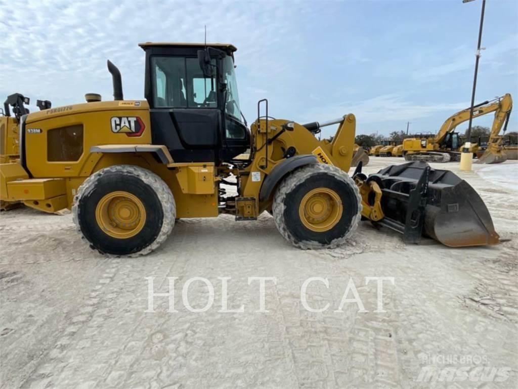 CAT 938M Carregadeiras de rodas