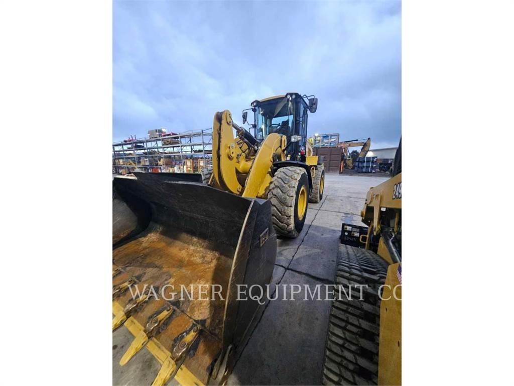 CAT 938M Carregadeiras de rodas