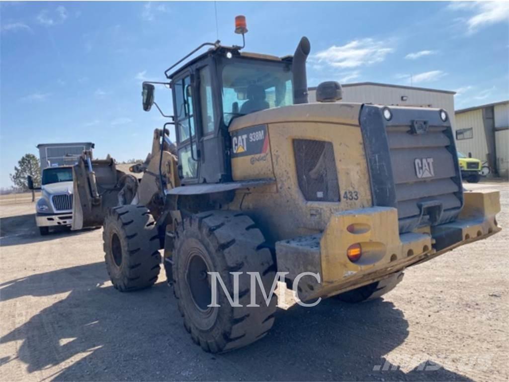 CAT 938M Carregadeiras de rodas