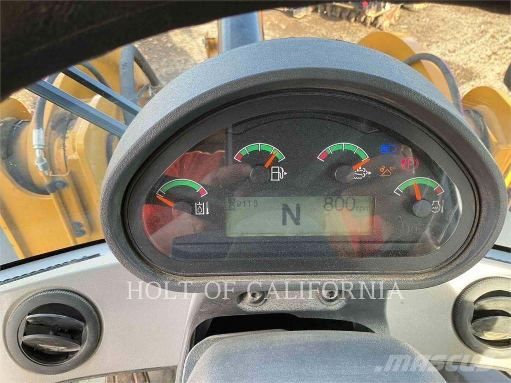 CAT 938M Carregadeiras de rodas