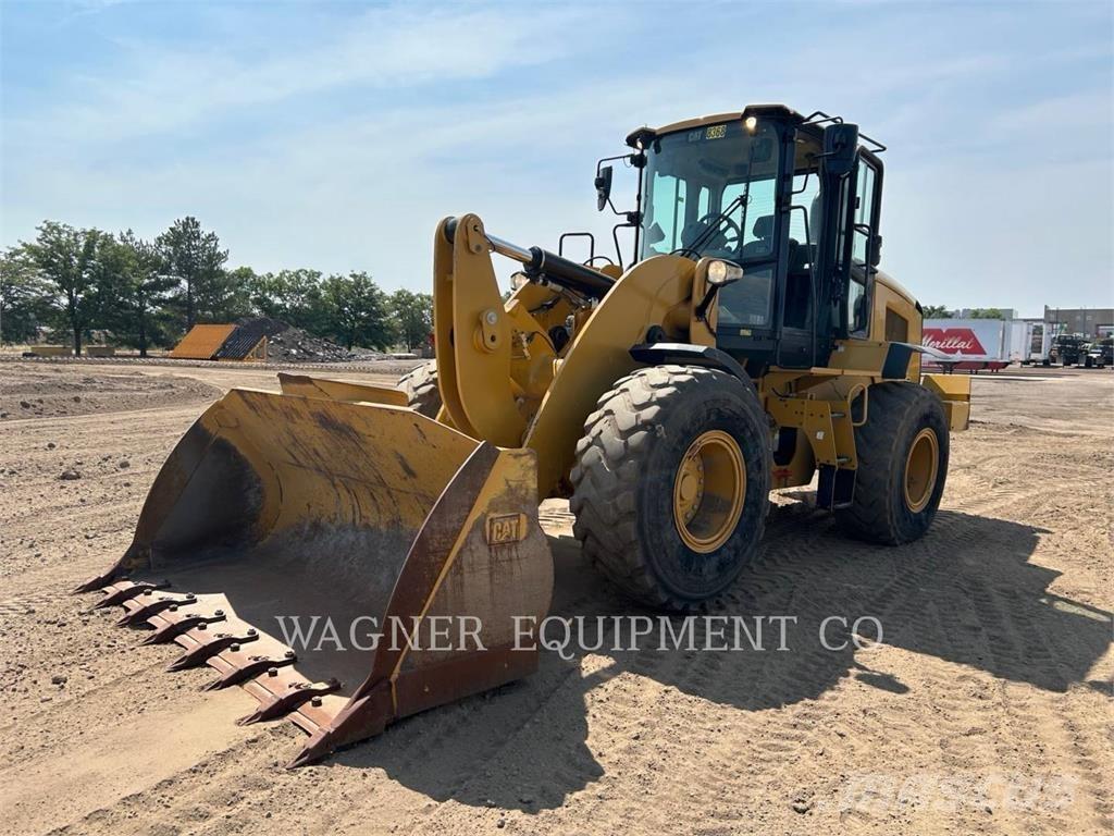 CAT 938M Carregadeiras de rodas