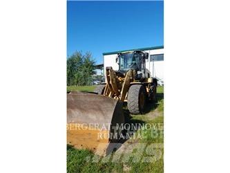 CAT 938M Carregadeiras de rodas