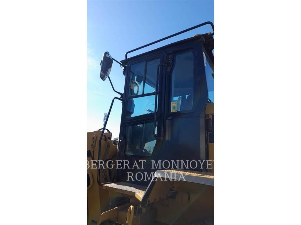 CAT 938M Carregadeiras de rodas