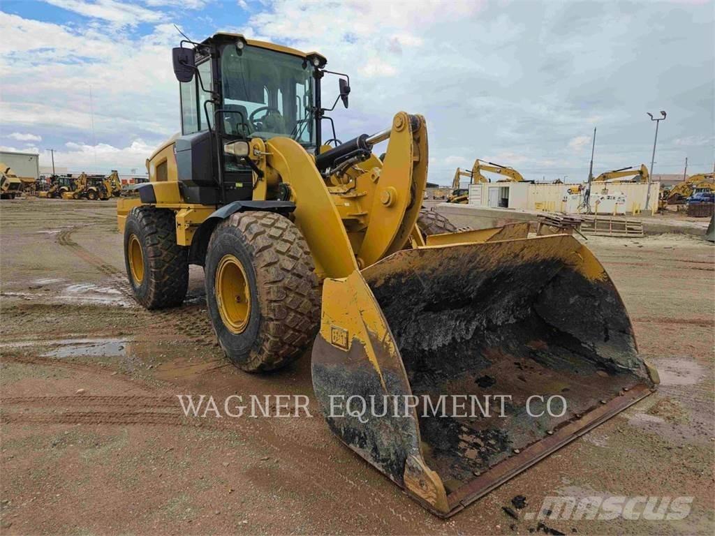 CAT 938M Carregadeiras de rodas
