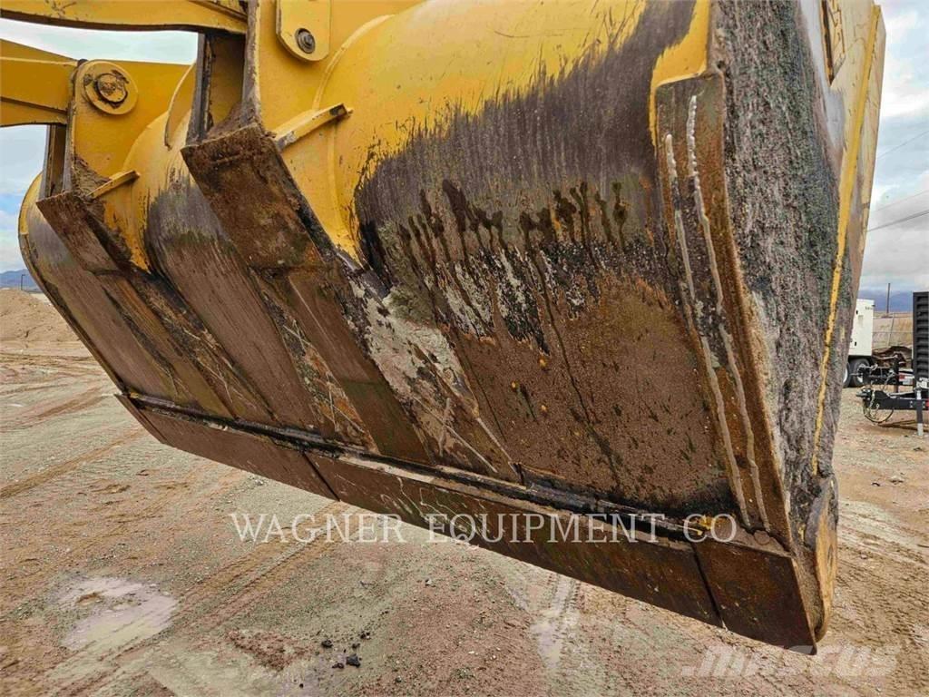 CAT 938M Carregadeiras de rodas
