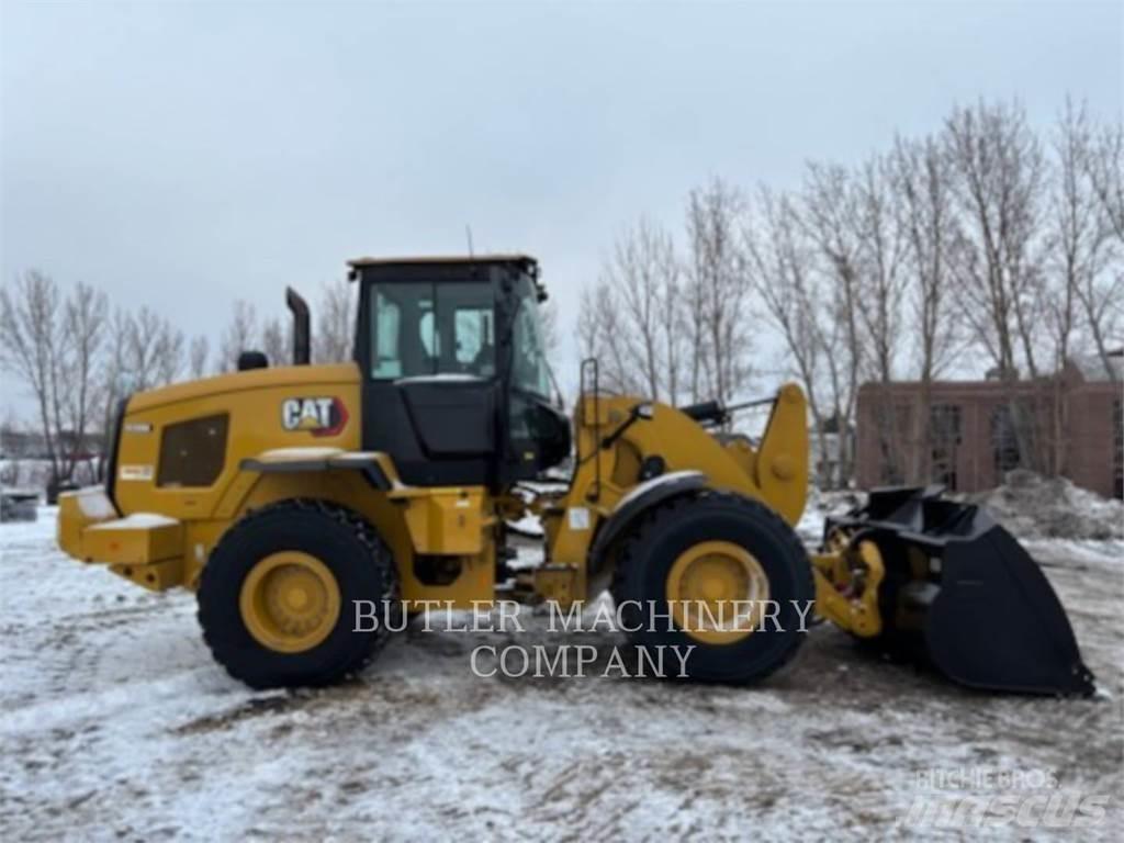 CAT 938M Carregadeiras de rodas