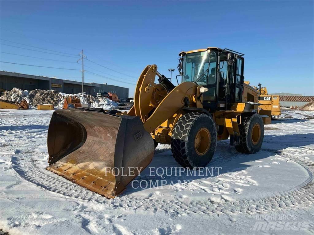 CAT 938M Carregadeiras de rodas