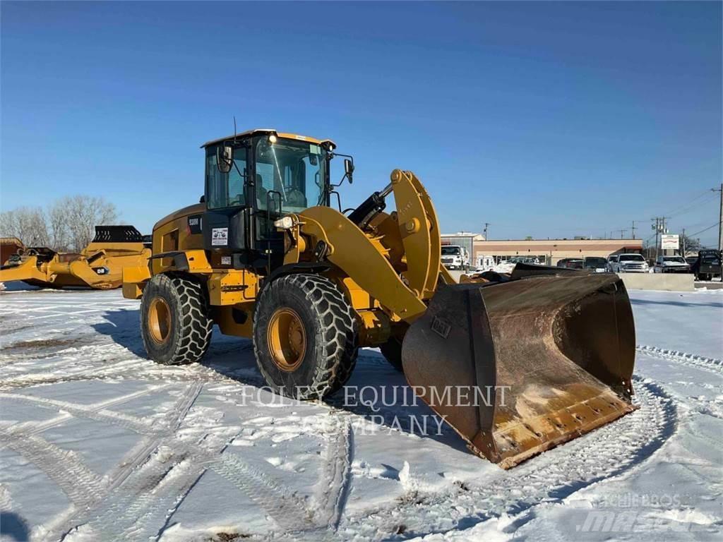 CAT 938M Carregadeiras de rodas