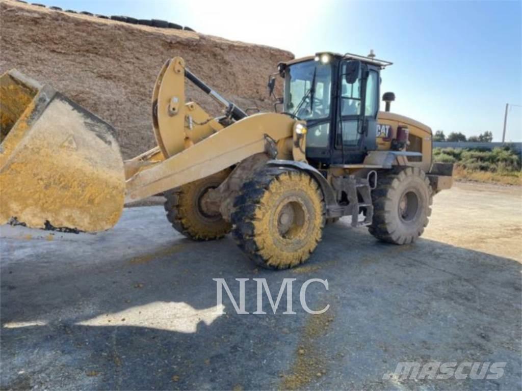 CAT 938M Carregadeiras de rodas