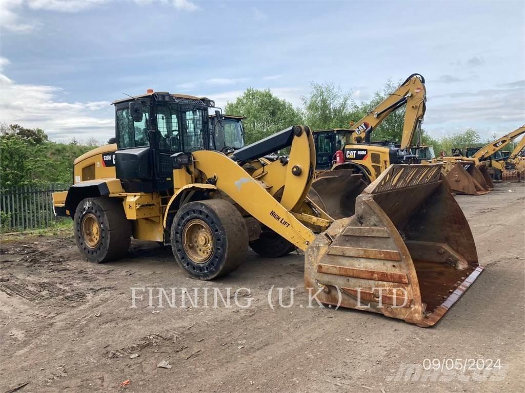 CAT 938M Carregadeiras de rodas