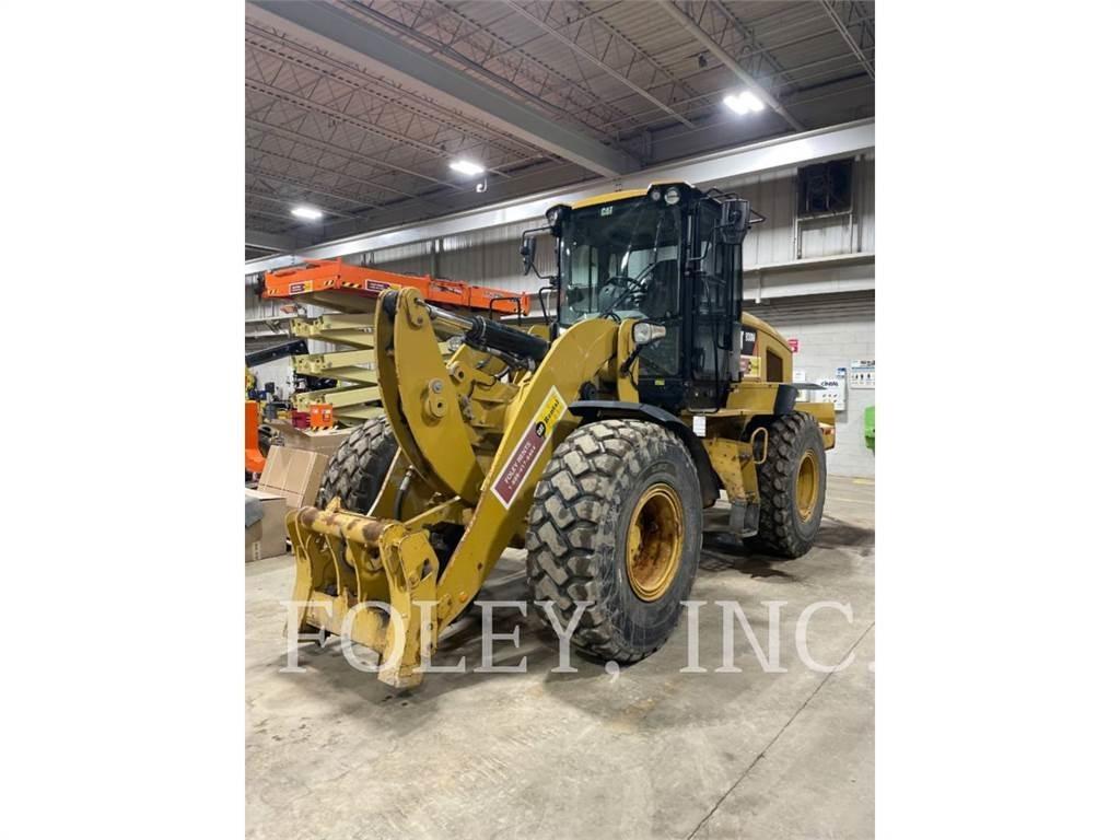 CAT 938M Carregadeiras de rodas