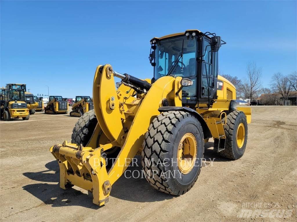 CAT 938M Carregadeiras de rodas