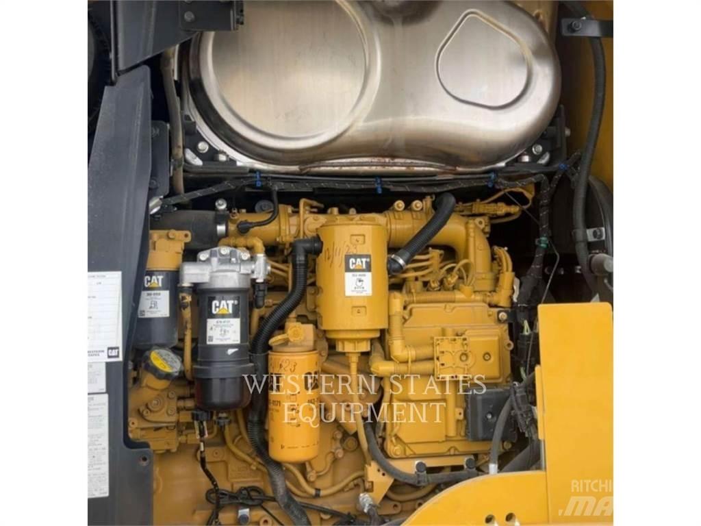 CAT 938M Carregadeiras de rodas