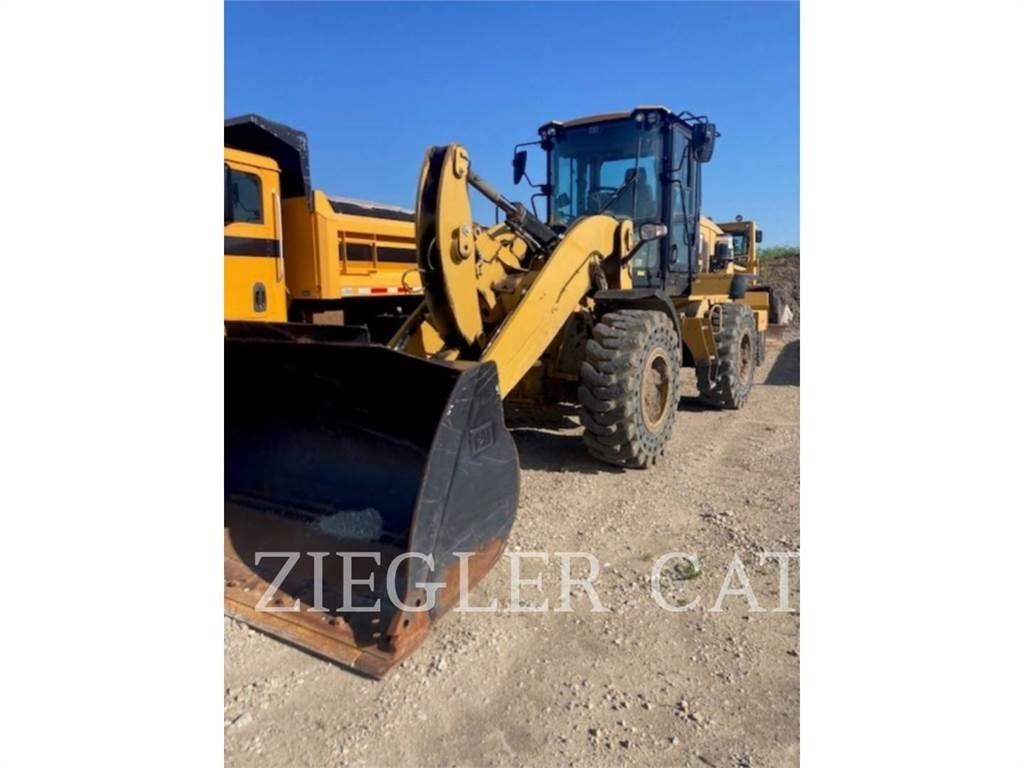 CAT 938M Carregadeiras de rodas