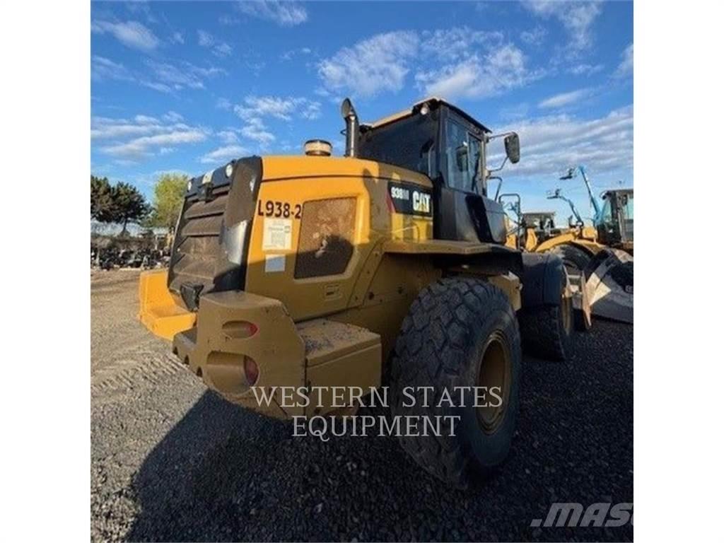 CAT 938M Carregadeiras de rodas
