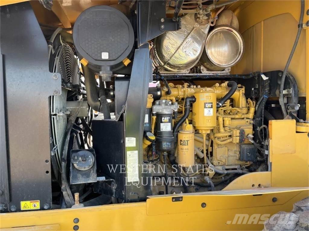 CAT 938M Carregadeiras de rodas