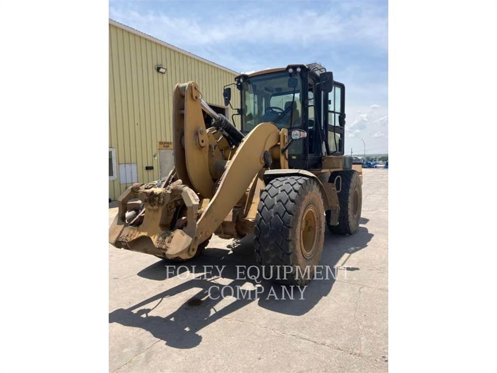 CAT 938M Carregadeiras de rodas