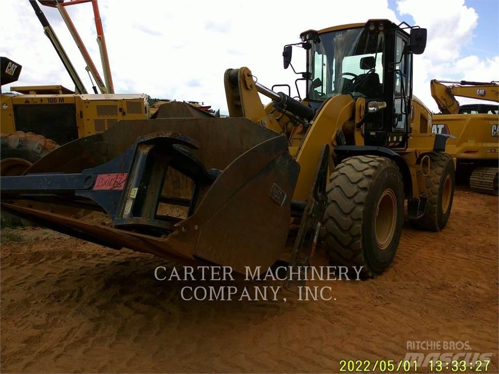CAT 938M Carregadeiras de rodas