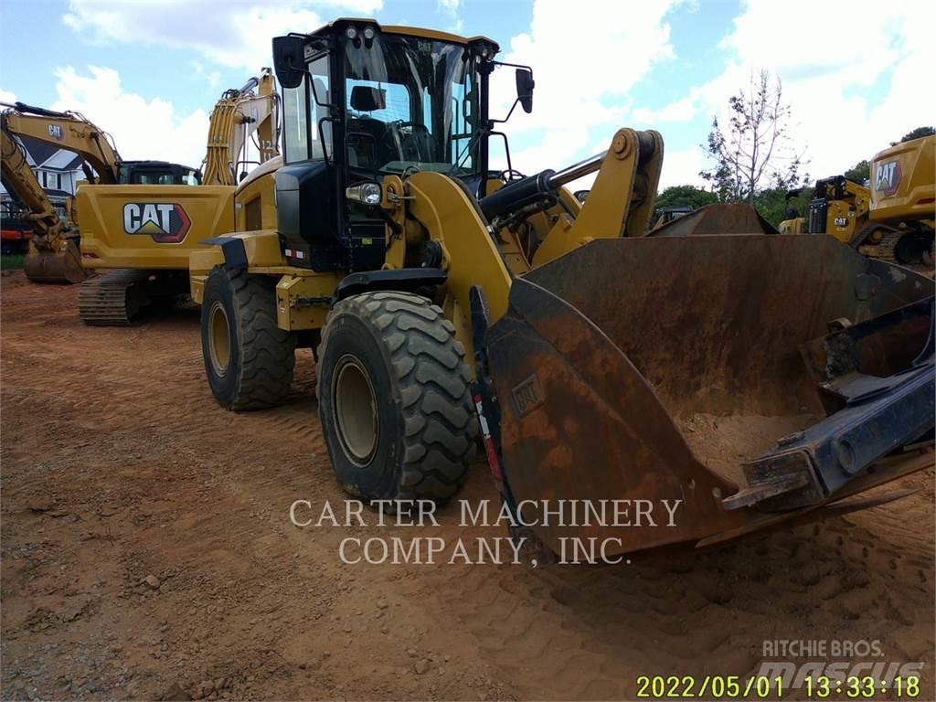 CAT 938M Carregadeiras de rodas