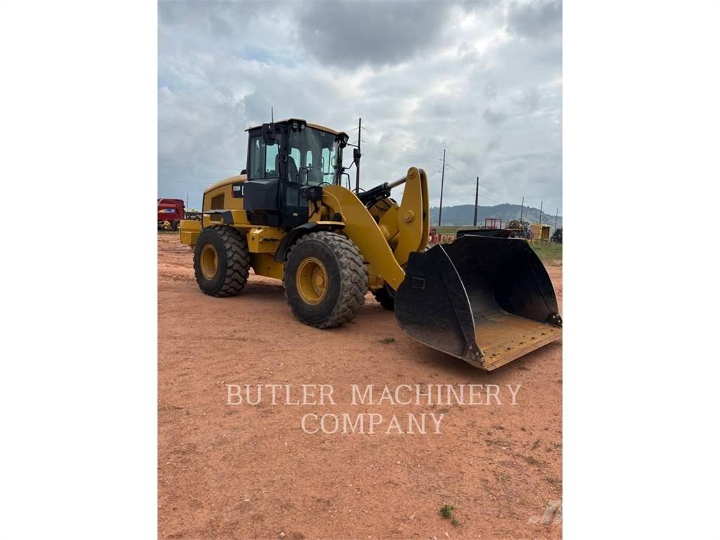 CAT 938M Carregadeiras de rodas