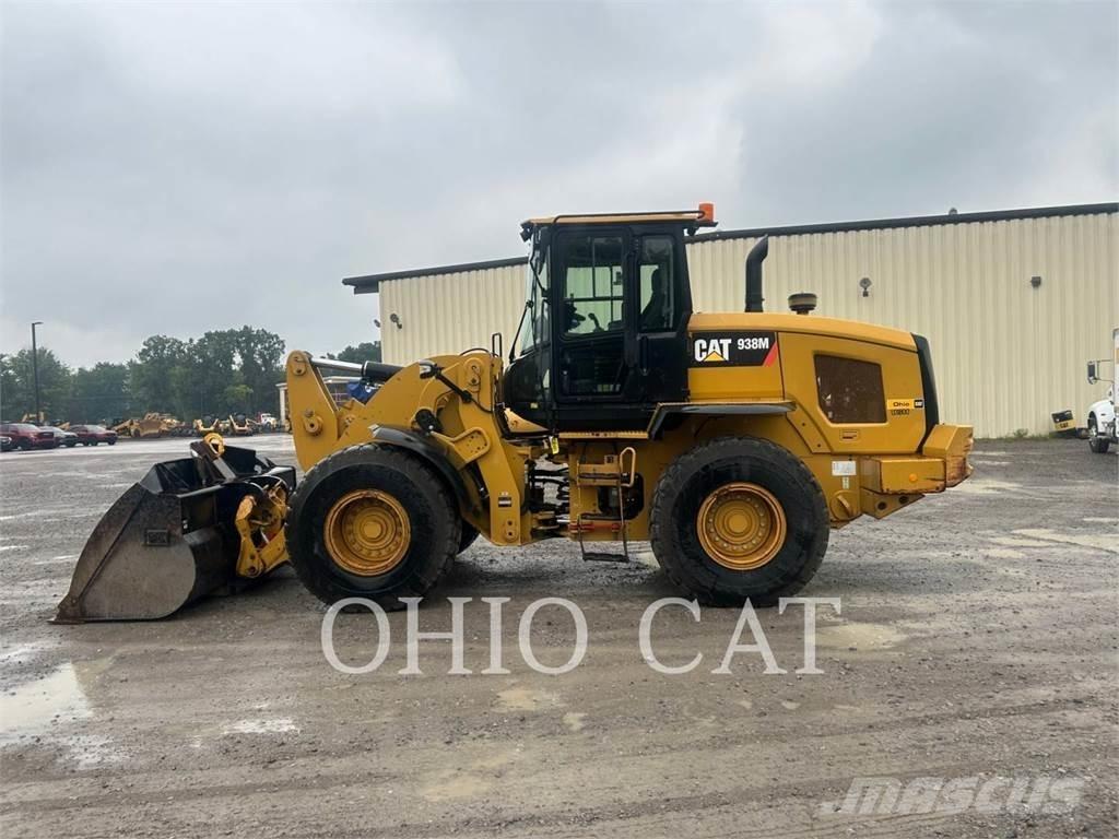 CAT 938M Carregadeiras de rodas