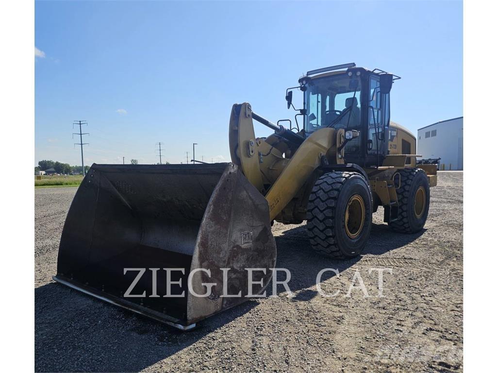 CAT 938M Carregadeiras de rodas