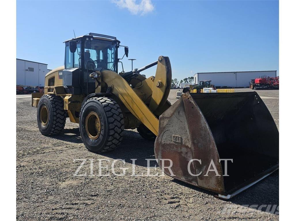 CAT 938M Carregadeiras de rodas