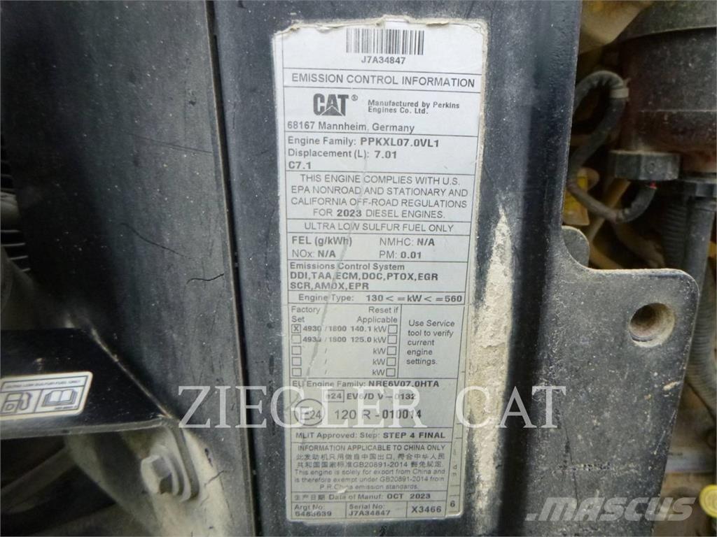 CAT 938M Carregadeiras de rodas