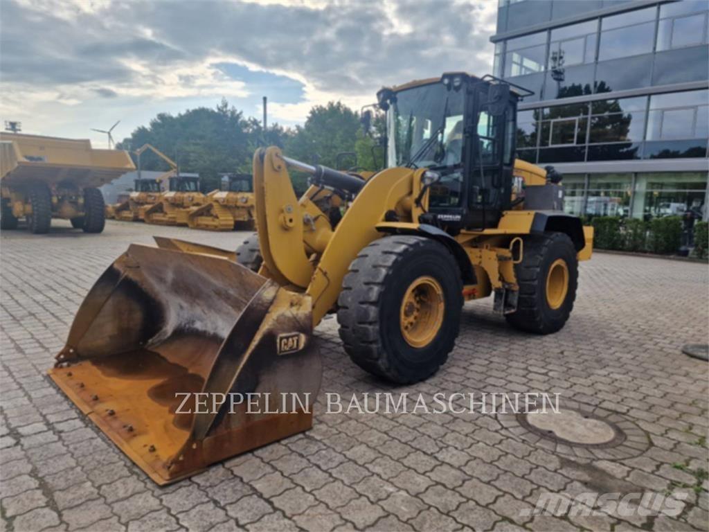 CAT 938M Carregadeiras de rodas