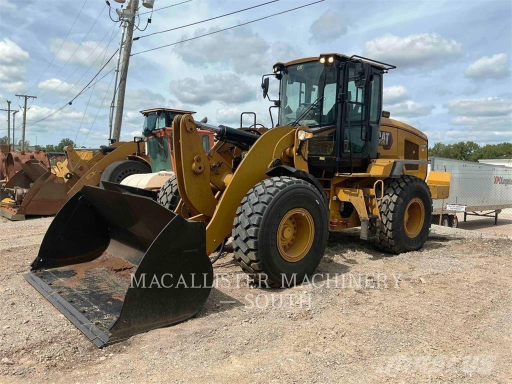 CAT 938M Carregadeiras de rodas