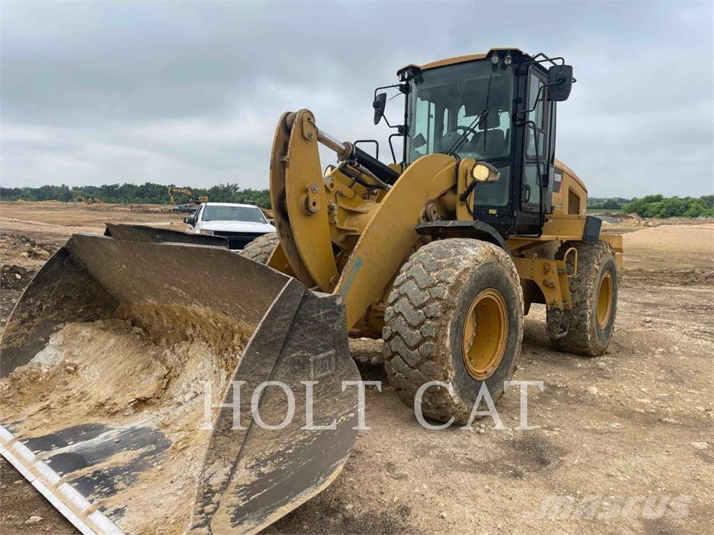 CAT 938M Carregadeiras de rodas