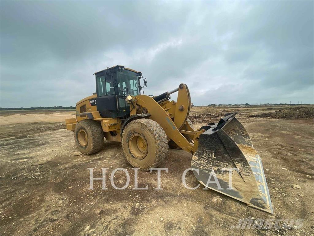 CAT 938M Carregadeiras de rodas