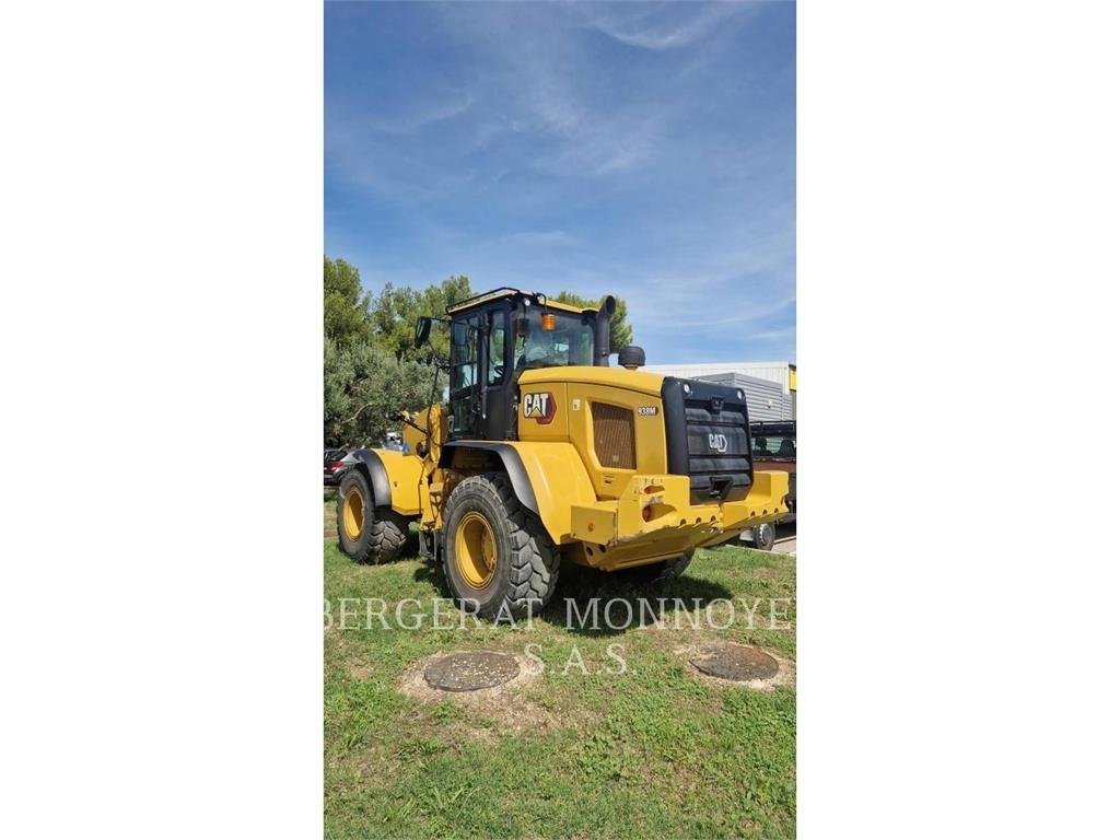 CAT 938M Carregadeiras de rodas