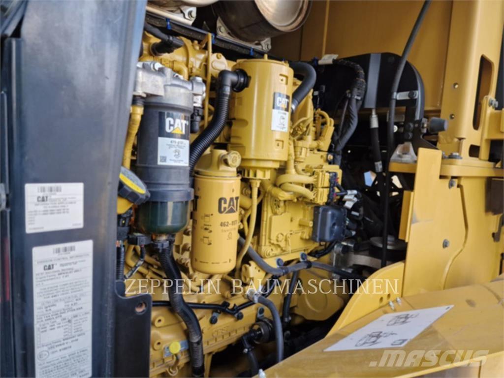 CAT 938M Carregadeiras de rodas