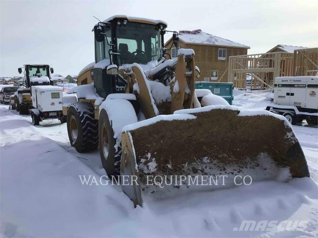 CAT 938M Carregadeiras de rodas