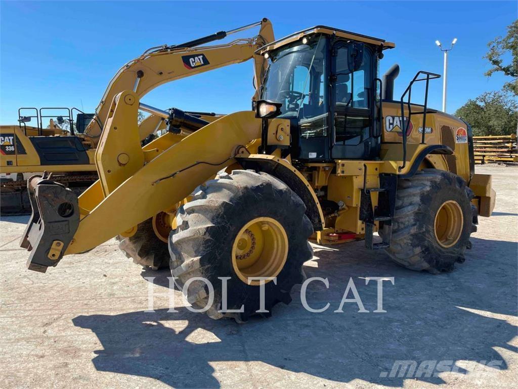 CAT 950M Carregadeiras de rodas