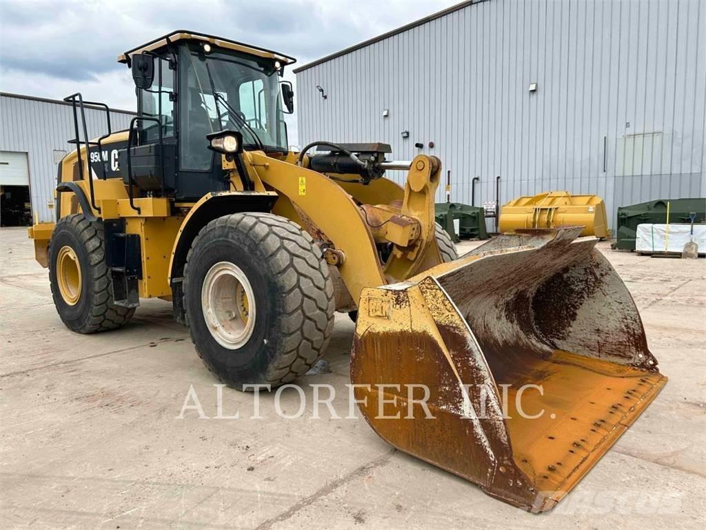 CAT 950M Carregadeiras de rodas