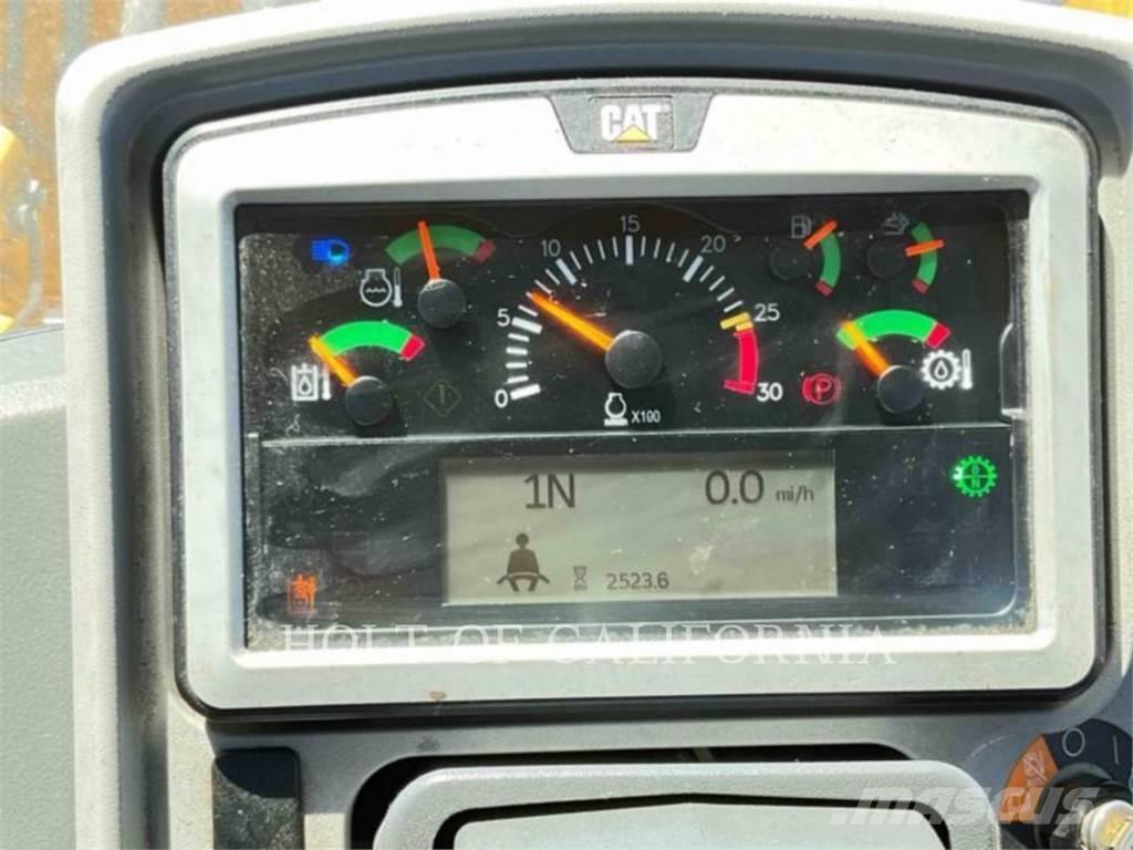 CAT 950M Carregadeiras de rodas