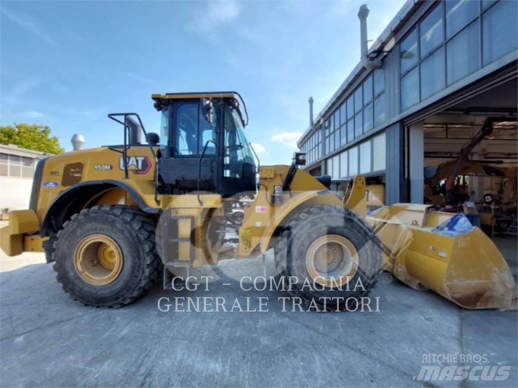 CAT 950M Carregadeiras de rodas