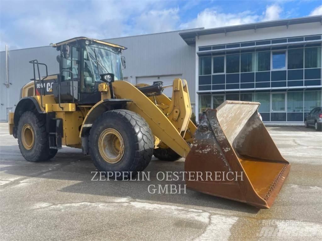 CAT 950M Carregadeiras de rodas