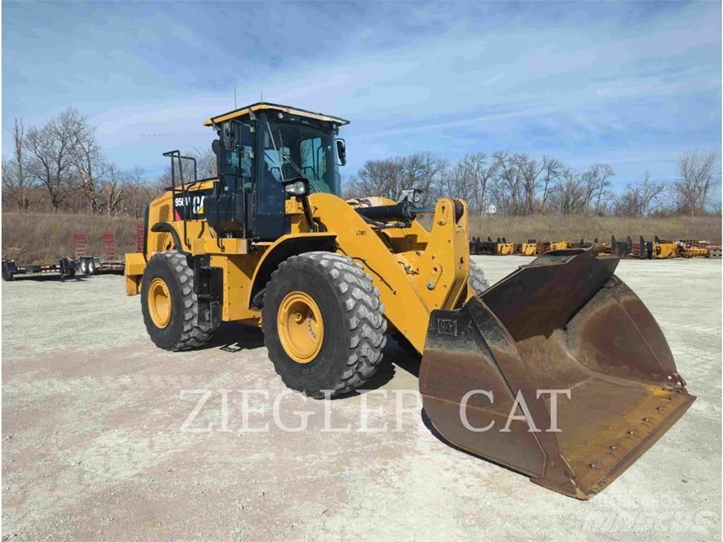 CAT 950M Carregadeiras de rodas