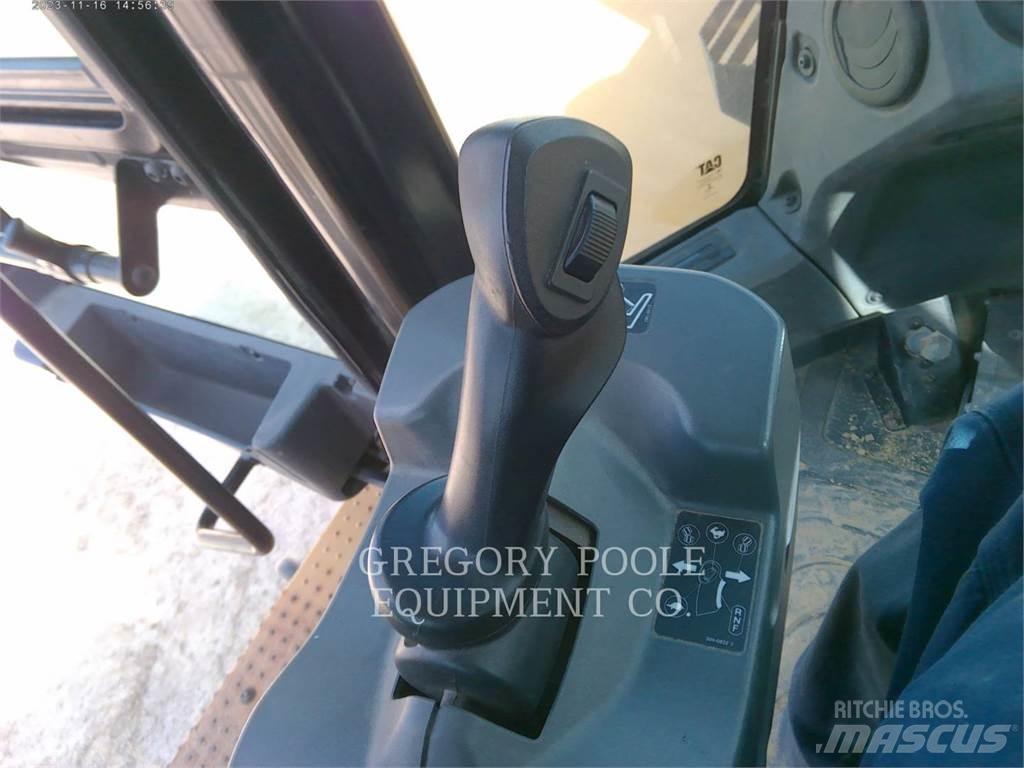 CAT 950M Carregadeiras de rodas