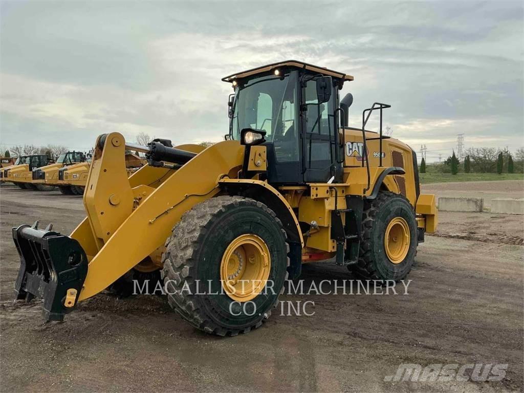 CAT 950M Carregadeiras de rodas