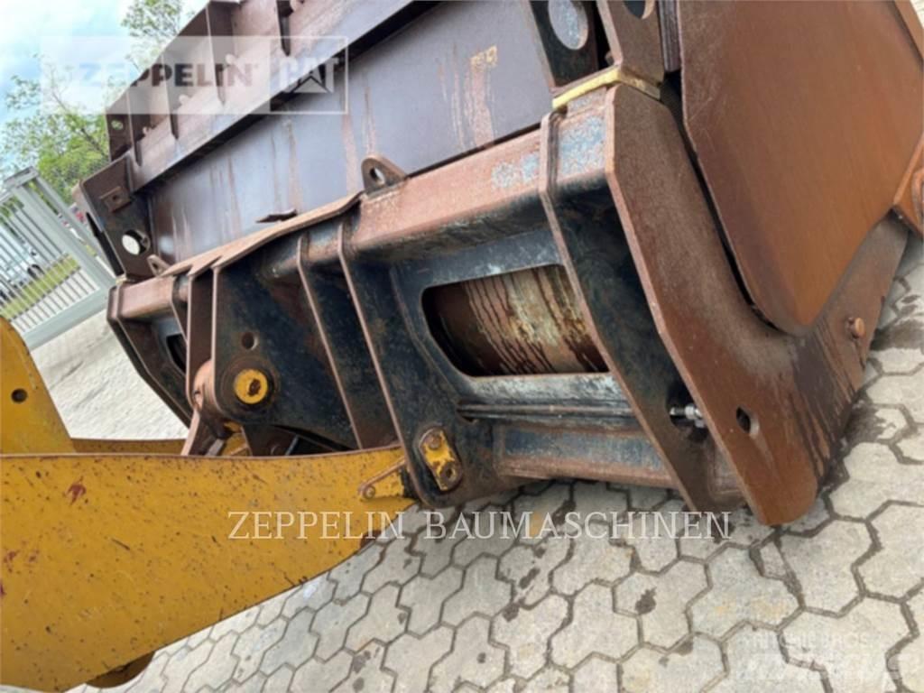 CAT 950M Carregadeiras de rodas