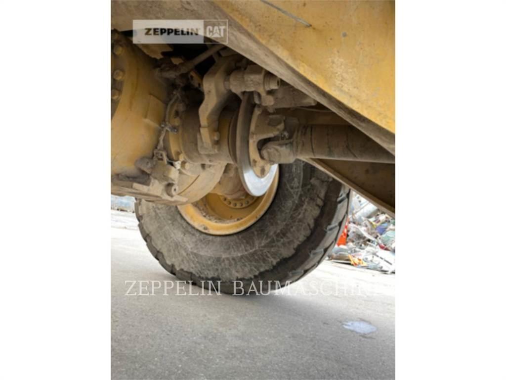 CAT 950M Carregadeiras de rodas
