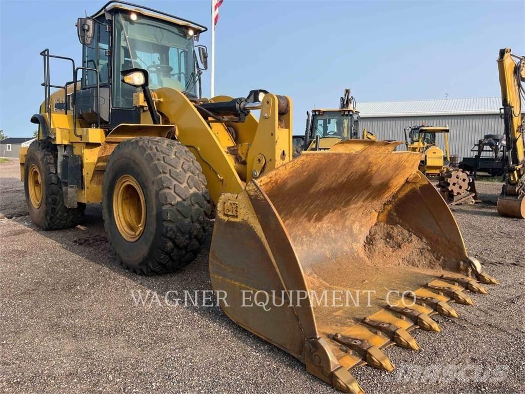 CAT 950M Carregadeiras de rodas