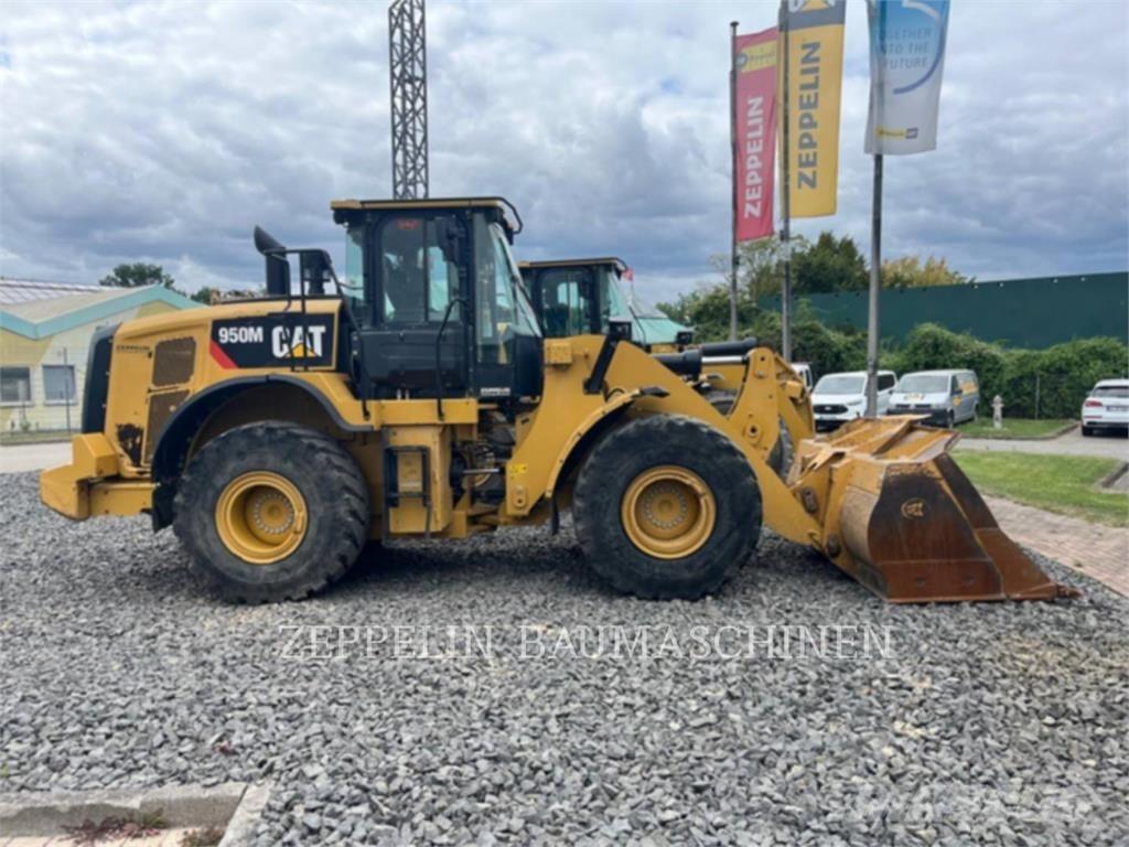 CAT 950M Carregadeiras de rodas