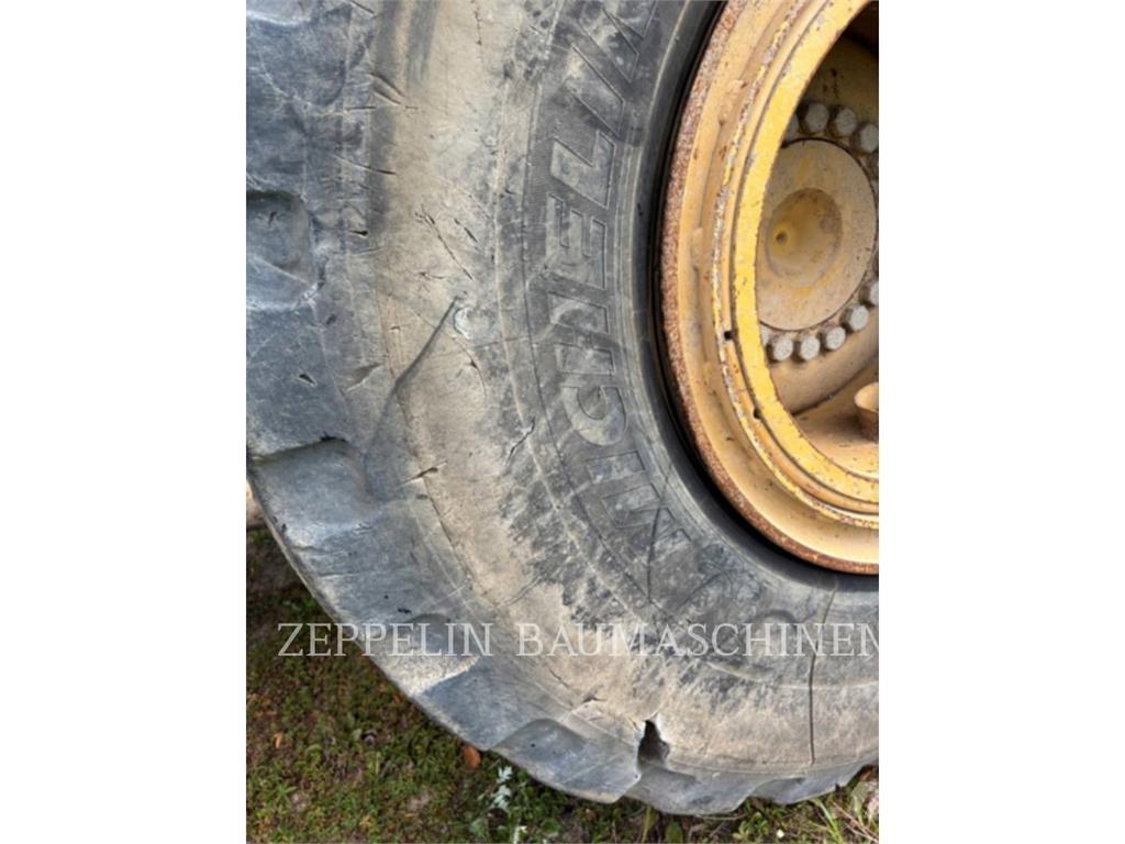 CAT 950M Carregadeiras de rodas