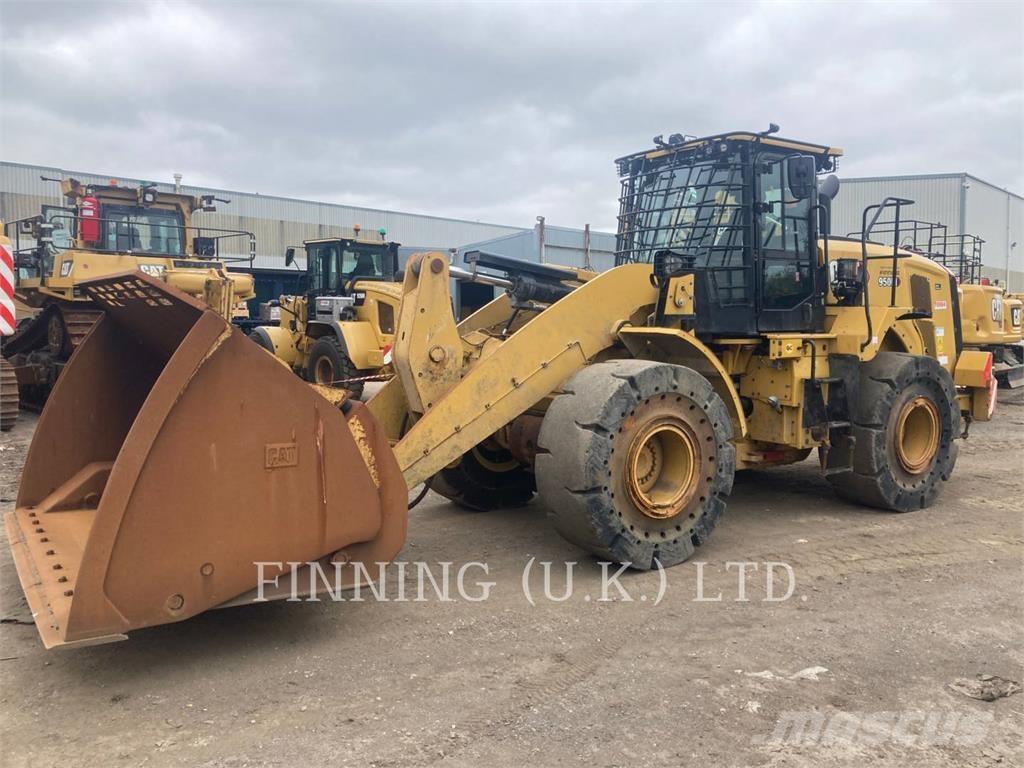 CAT 950M Carregadeiras de rodas